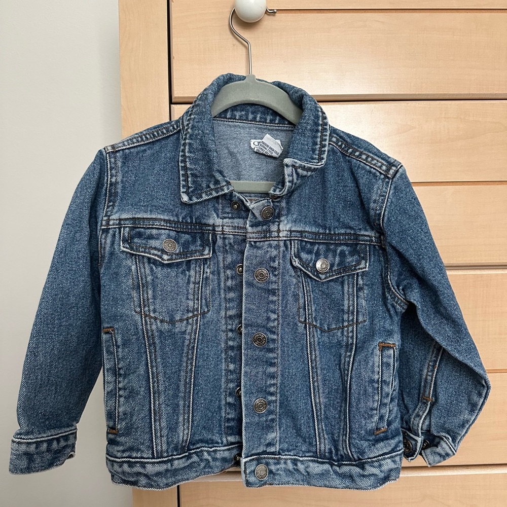 Vintage Cherokee embroidered denim jacket